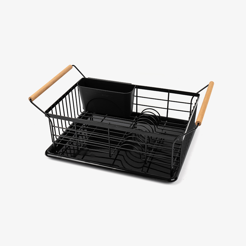 A patera et laminam siccat eculeo cum manubrio ligneo