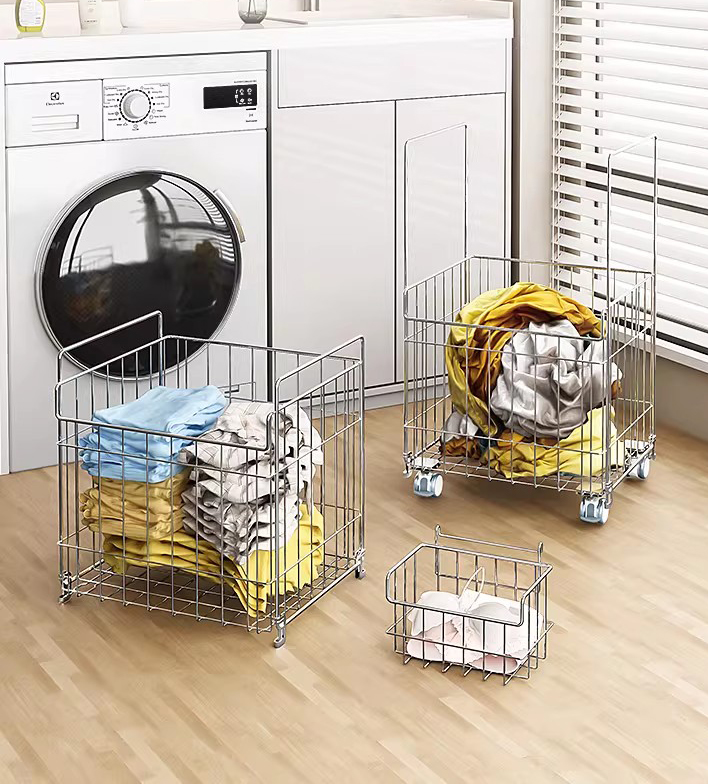 Quaenam emendationes technologicae pondus metalli sordidum vestimentorum fiscinae minuunt?